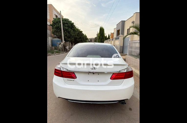 HONDA ACCORD 2013 - 7/7