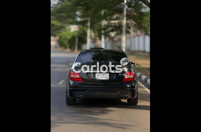 2012 MERCEDES-BENZ C300 - 7/7