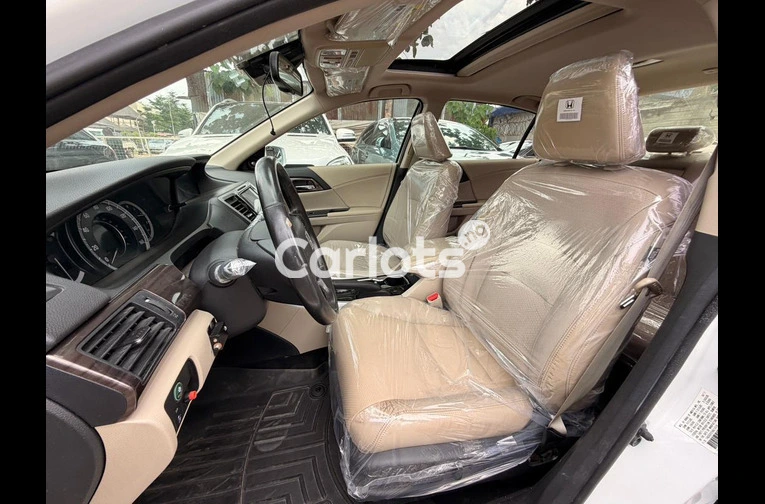 2017 HONDA ACCORD EXL V4 - 3/7