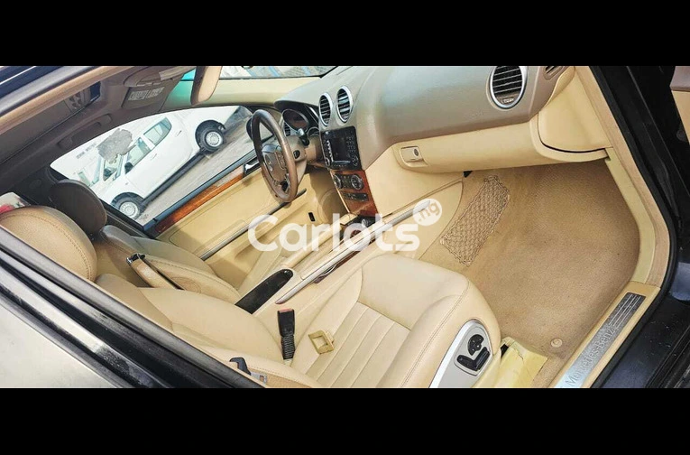 2008 Mercedes-Benz ML 350 - 2/6