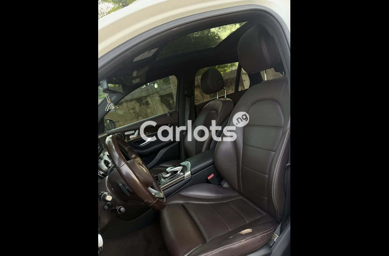 2016 Mercedes GLC 300 - 6/7