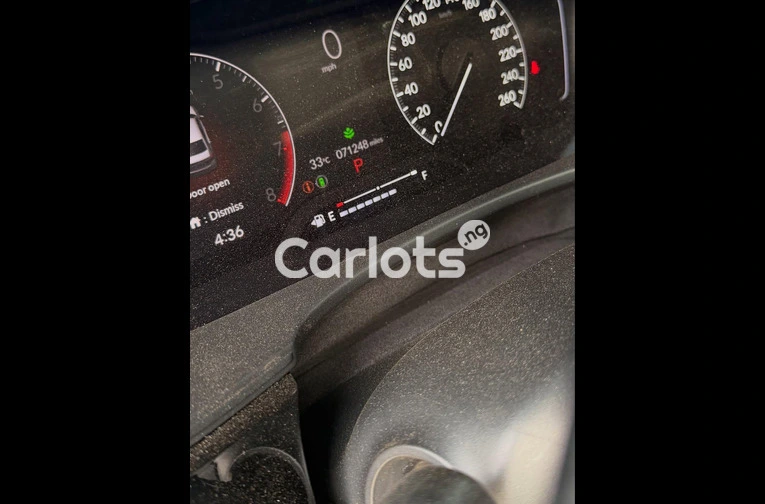 HONDA CIVIC 2023 - 2/7