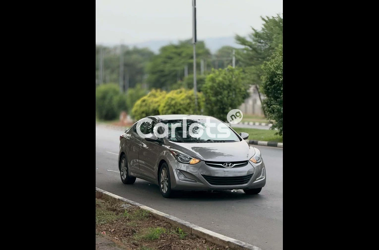 2014 HYUNDAI ELANTRA - 3/7