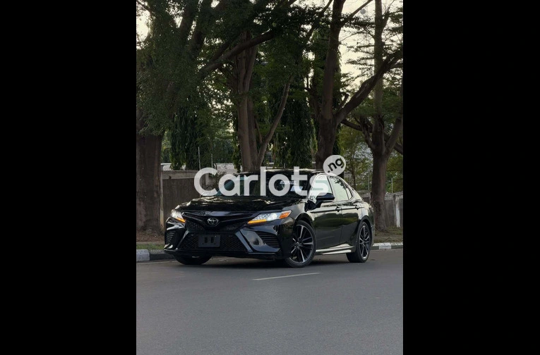 Foreign Used 2018 Toyota Camry XSE