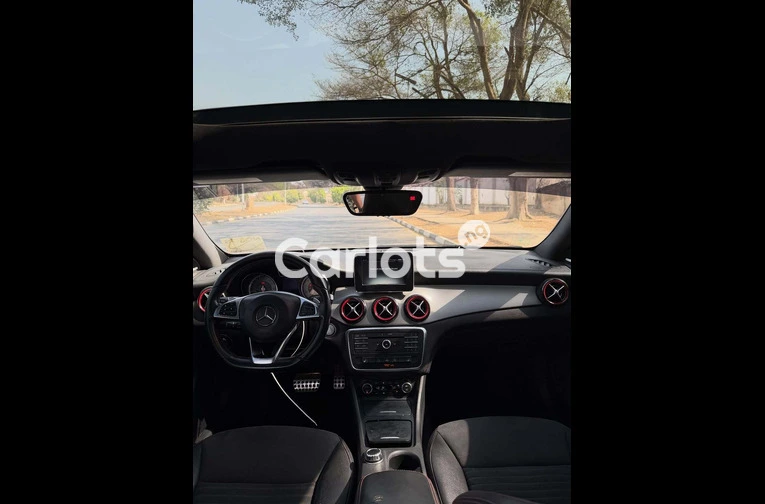 2015 MERCEDES-BENZ CLA250 - 5/7