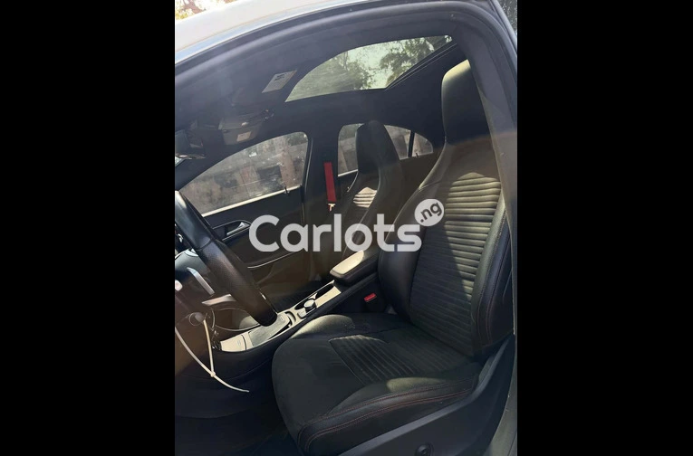 2015 MERCEDES-BENZ CLA250 - 6/7
