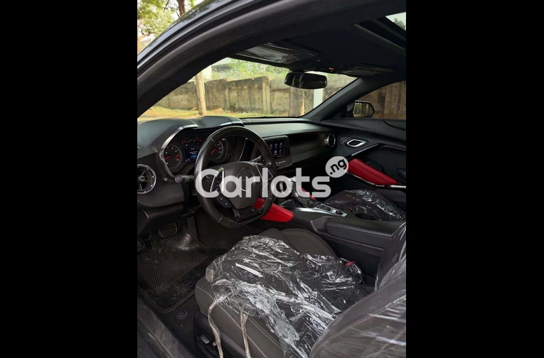 2021 CHEVROLET CAMARO RS - 4/7