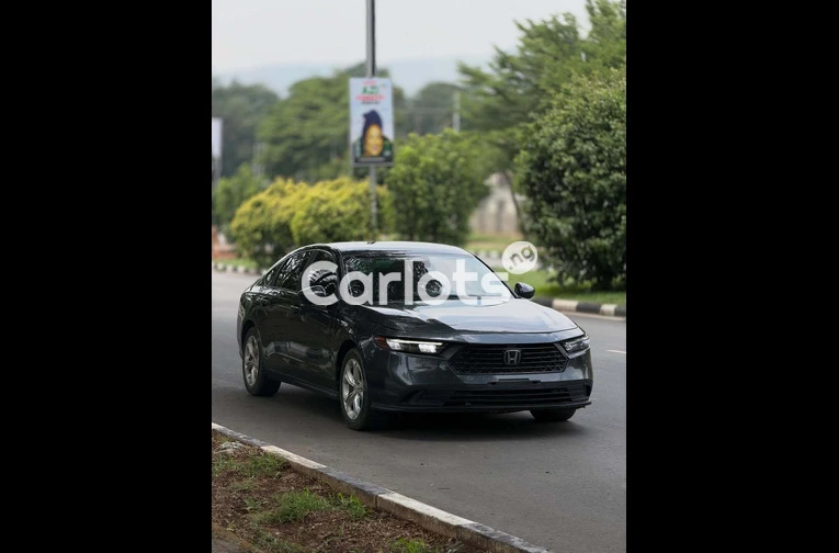 2024 HONDA ACCORD - 3/7