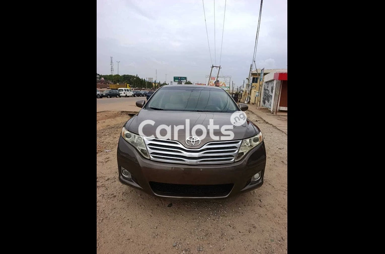 2012 Toyota Venza - 1/4