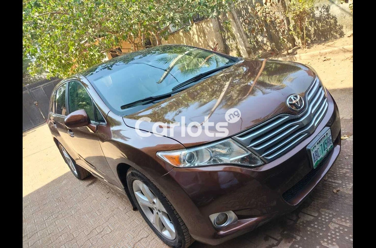 2012 Toyota Venza - 1/5