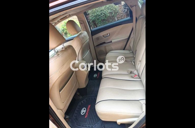 2012 Toyota Venza - 4/5
