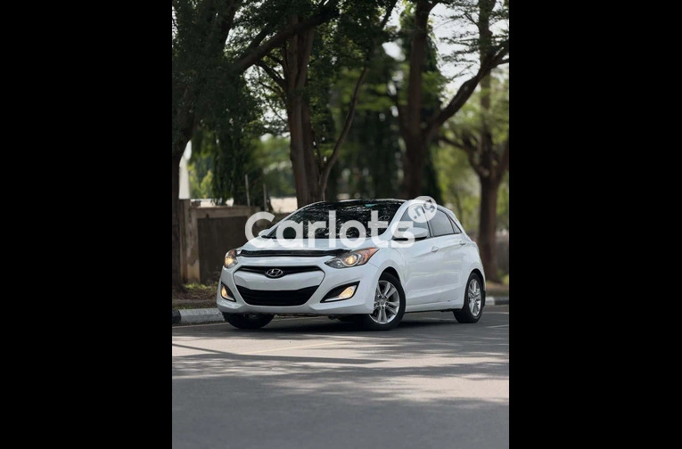 2013 HYUNDAI ELANTRA GT - 1/7