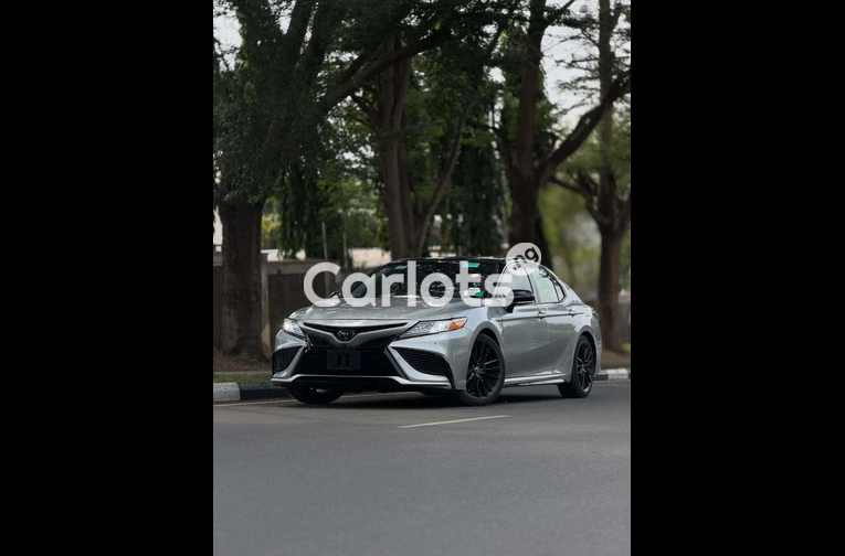 Clean 2021 TOYOTA CAMRY XSE Foreign Used - 1/7