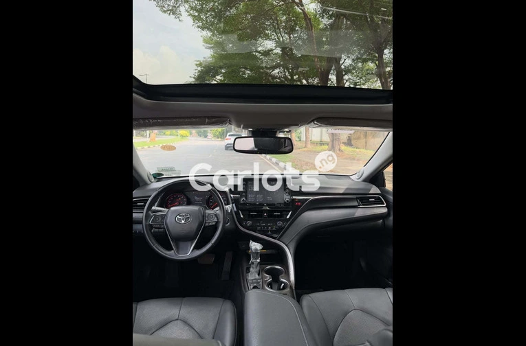 Clean 2021 TOYOTA CAMRY XSE Foreign Used - 5/7