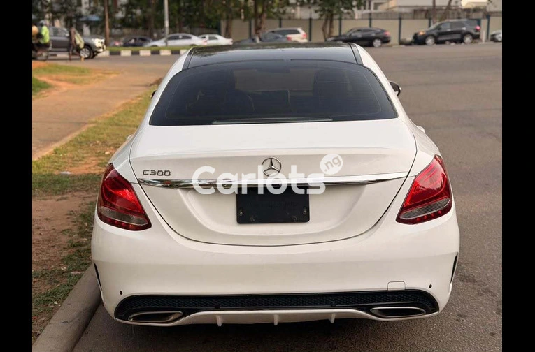 2016 MERCEDES BENZ C300 - 7/7