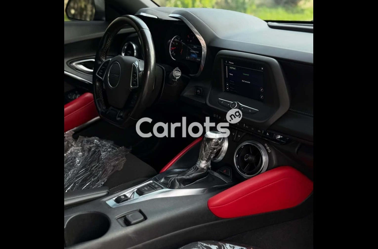 2020 CHEVROLET CAMARO RS - 4/7