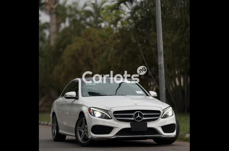 FOREIGN USED 2015 MERCEDES BENZ C400