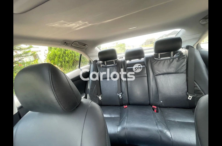 2010 Lexus ES 350 - 7/7