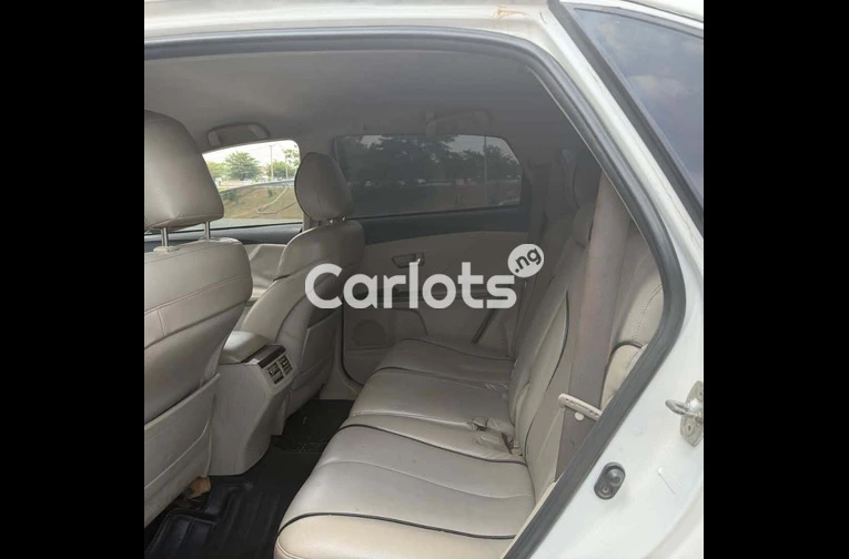 2011 KEYLESS TOYOTA VENZA - 5/7