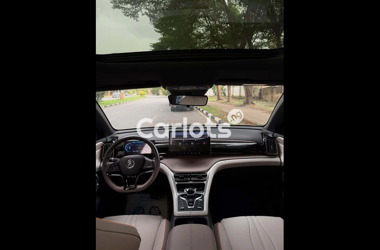 2025 BYD Song Pro DM-i - 5/7