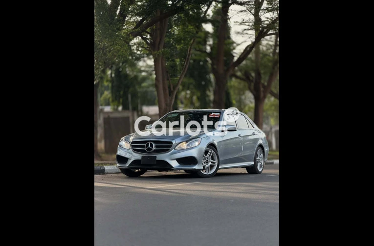 2013 MERCEDES-BENZ E350 - 1/7