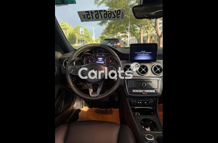 Foreign Used 2018 MERCEDES-BENZ GLA250 - 4/7