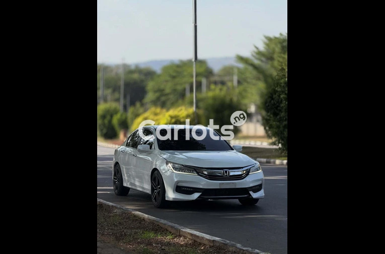 Sharp 2015 HONDA ACCORD - 3/7