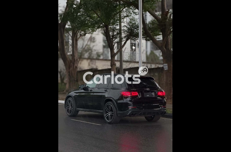 Clean 2021 MERCEDES-BENZ GLC43 AMG - 7/7