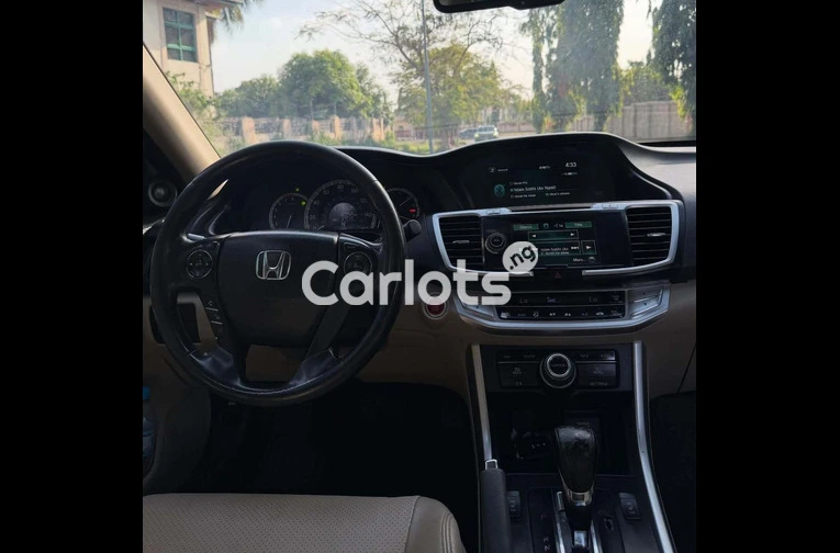 2017 UPGRADED HONDA ACCORD FULL OPTION - 3/7
