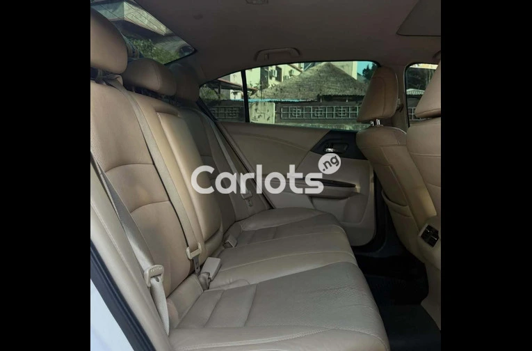 2017 UPGRADED HONDA ACCORD FULL OPTION - 5/7