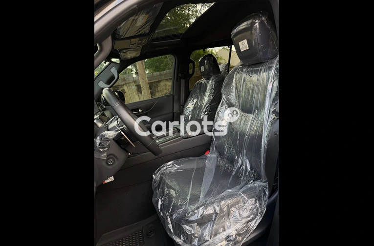 BRAND NEW 2025 LEXUS LX600 - 5/7