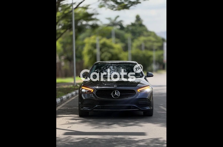 2022 MERCEDES-BENZ C300 - 1/7