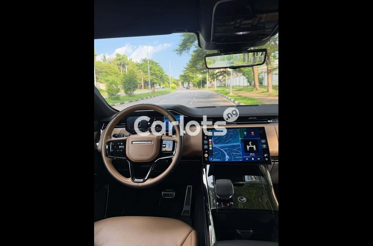 2023 Range Rover Sport - 4/7