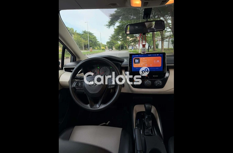 Toyota Corolla 2020 - 4/7