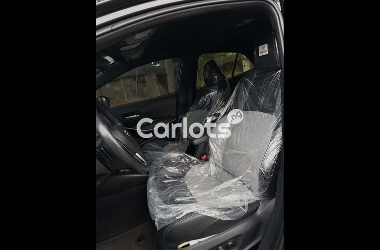 Used 2021 Toyota Corolla XSE Hatchback - 6/7