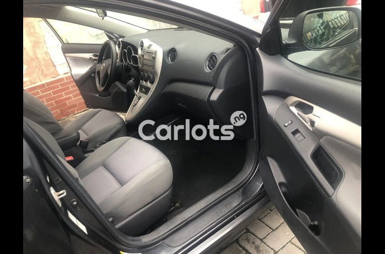Toks 2010 Toyota Matrix - 4/5