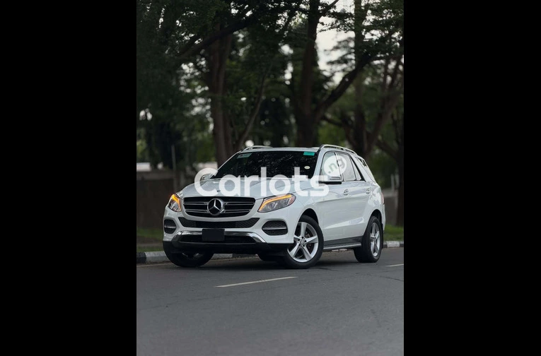 Foreign Used 2017 Mercedes GLE350
