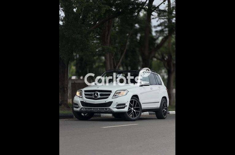 2013 Mercedes Benz GLK350 - 1/7