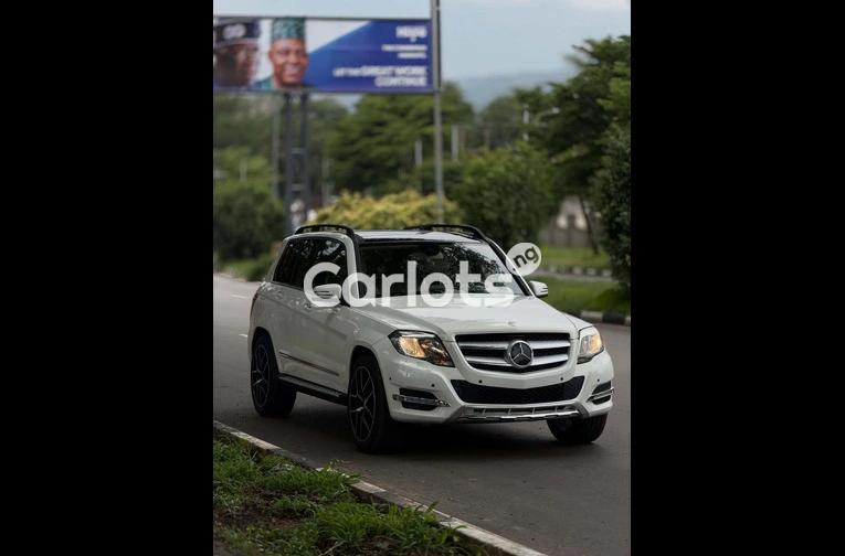 2013 Mercedes Benz GLK350 - 3/7