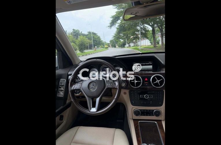 2013 Mercedes Benz GLK350 - 4/7