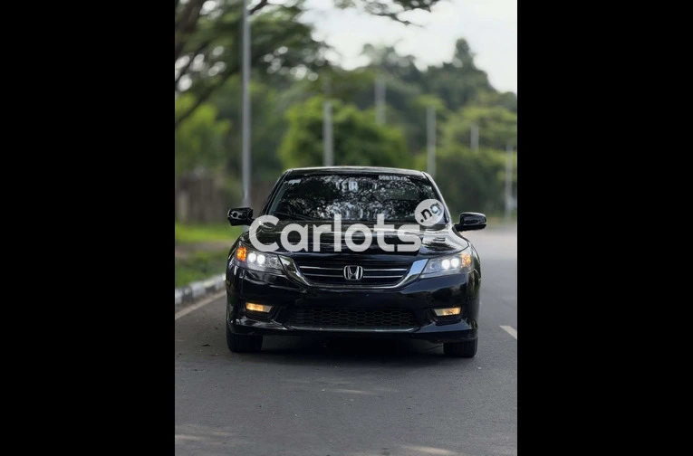 Foreign Used 2014 Honda Accord V6 - 2/7
