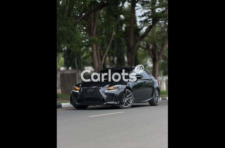 2018 Lexus IS300 F-Sport
