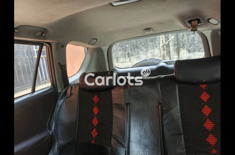 CLEAN REGISTERED 2008 TOYOTA RAV4 SPORT FULLY LOADED - 3/7