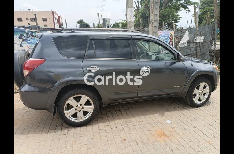CLEAN REGISTERED 2008 TOYOTA RAV4 SPORT FULLY LOADED - 6/7