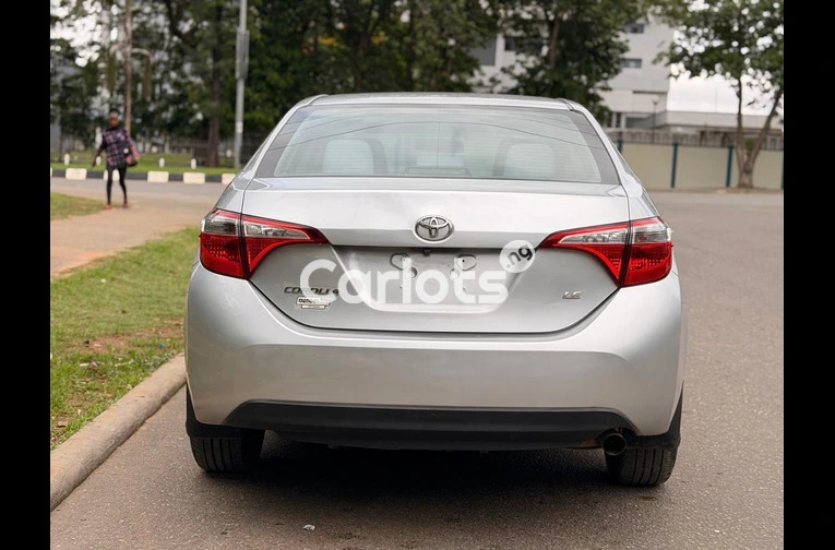 TOYOTA COROLLA LE 2014