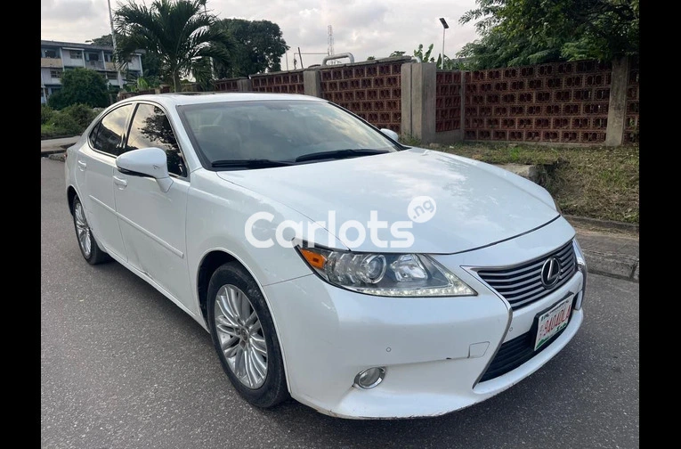 PREMIUM 2014 LEXUS ES350 FULL OPTION - 5/7