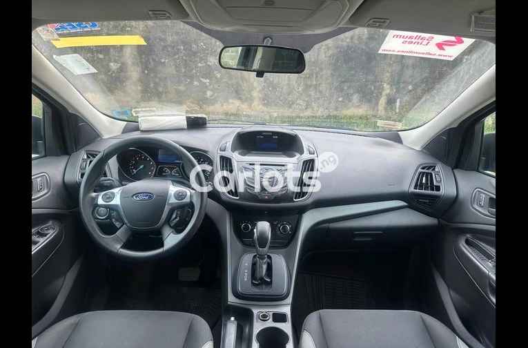 FOREIGN USED 2014 FORD ESCAPE WITH REVERSE CAMERA - 2/7