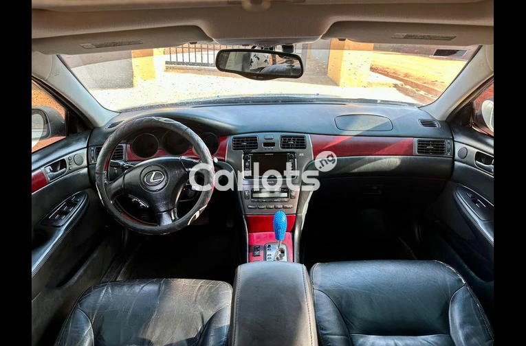 Lexus ES 300 2004 - 5/6
