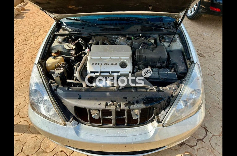 Lexus ES 300 2004 - 6/6