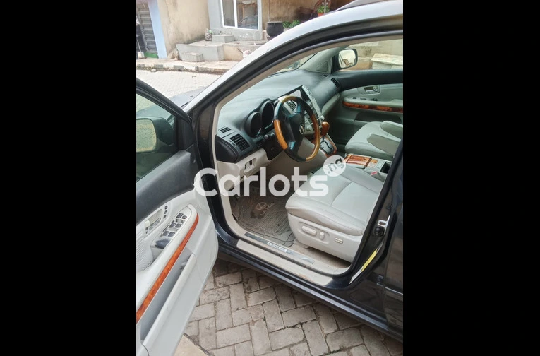 Registered Lexus Rx 350 2009 - 4/7